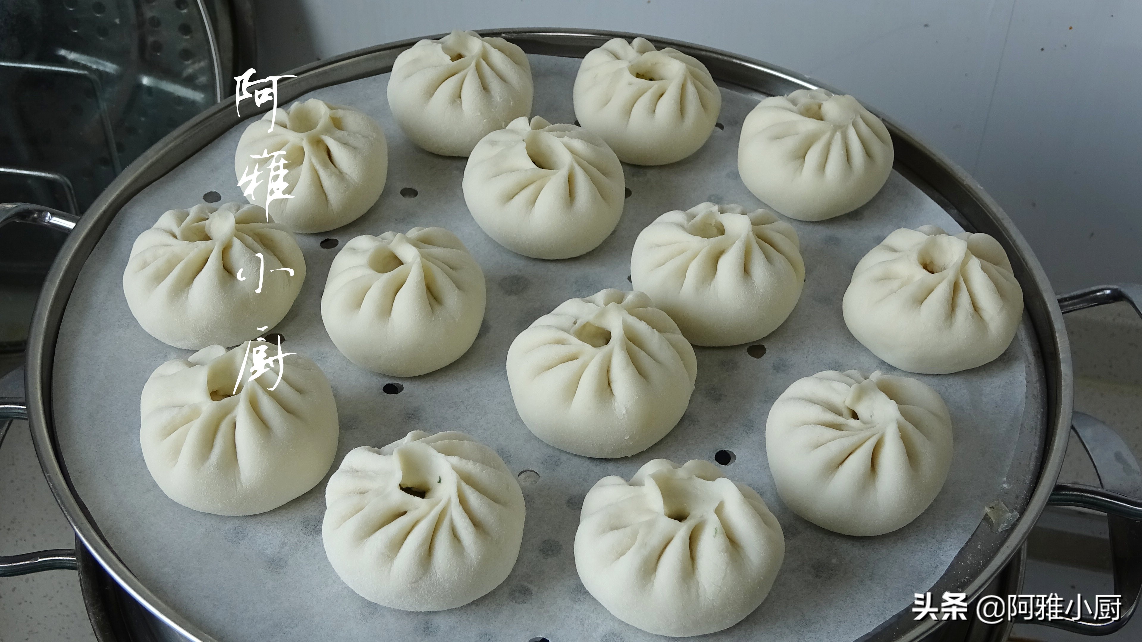 要怎样发面蒸包子才松软好吃,蒸包子发面的做法和技巧