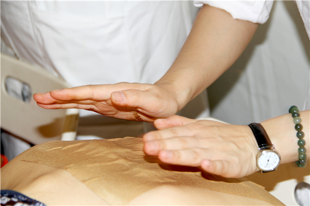 又是一年的三伏天,又是一年三伏灸