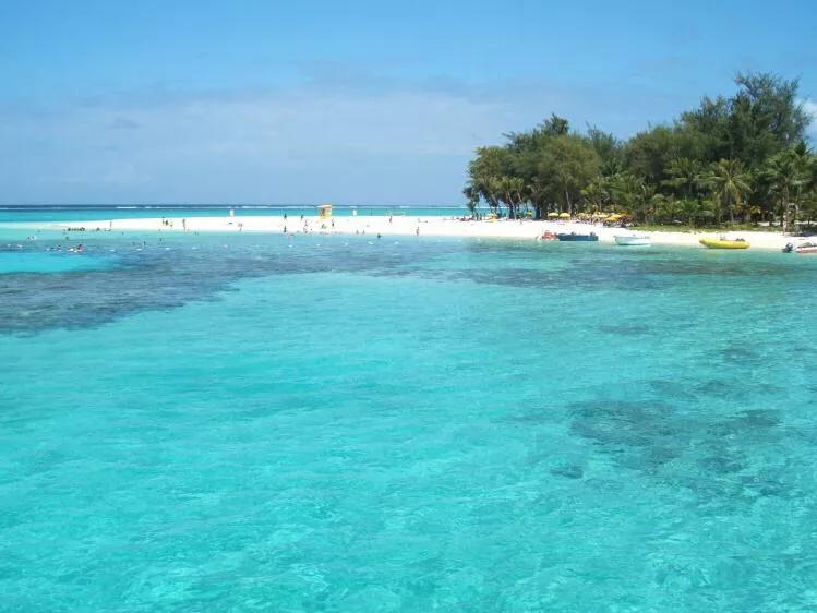 塞班岛和帕劳岛哪个好玩,马代帕劳最美的海岛