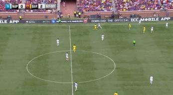 巴萨德容个人集锦,德容巴萨首秀表现