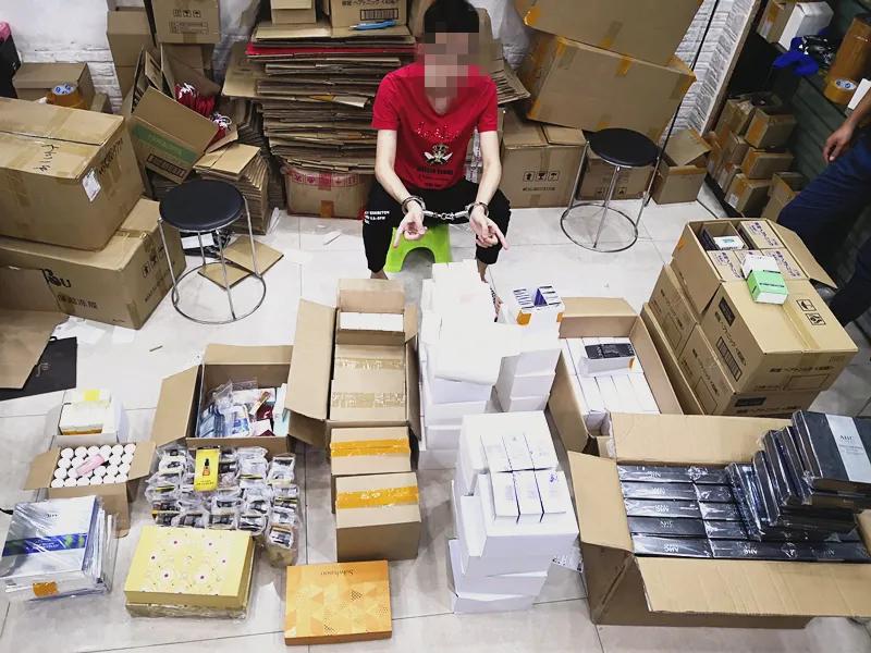 官方网站购买的化妆品有假货吗,国际版化妆品是假货吗