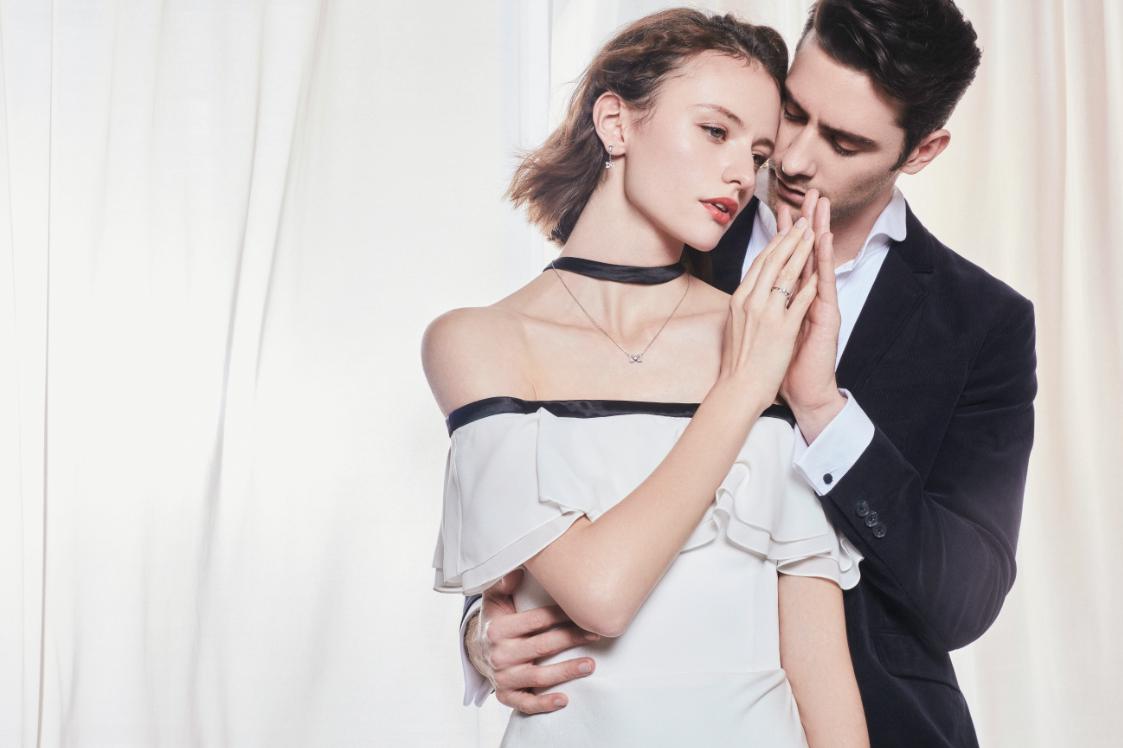 铂金钻戒代表永恒和真心,白金钻戒和黄金钻戒哪个好