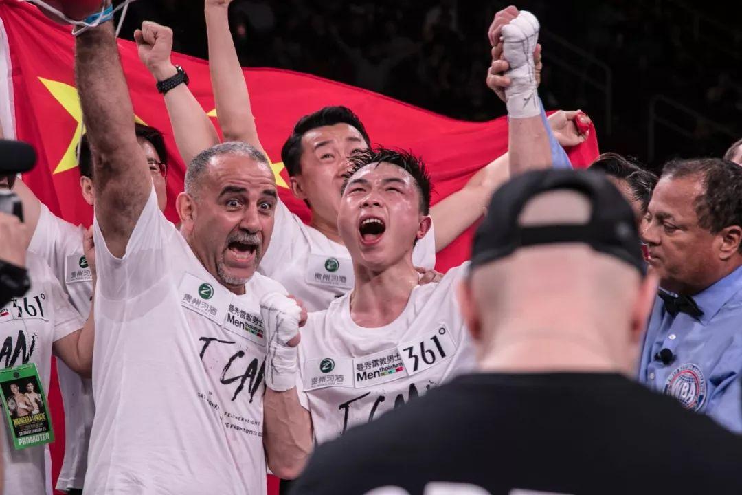 徐灿夺得金腰带中国骄傲,徐灿获得世界拳王金腰带