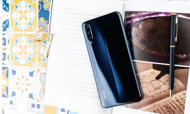 夏天来了你们的手机发热严重吗,iqoo手机如何快速降温