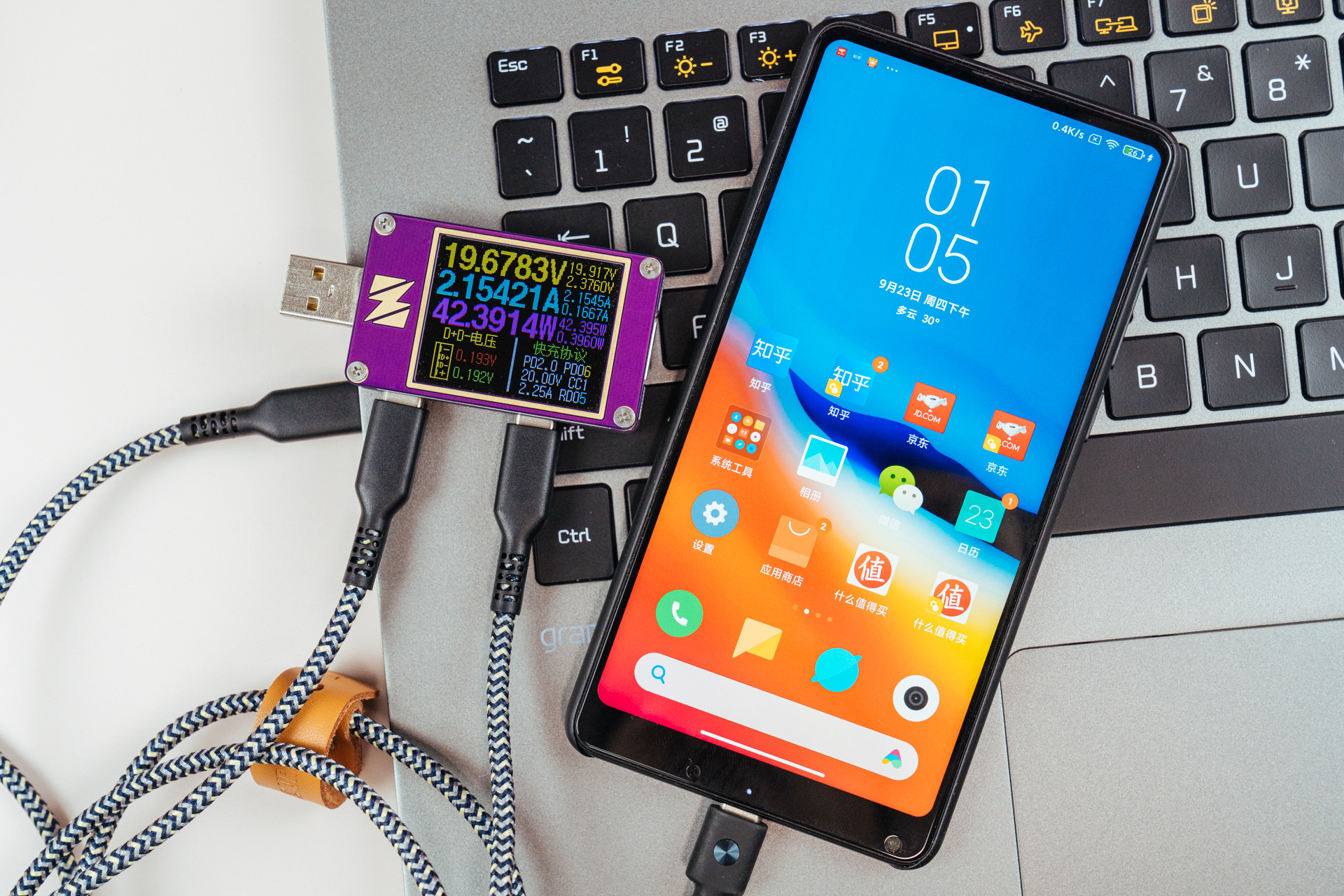 iphone1335w快充测评,iphone13充电头倍思评测