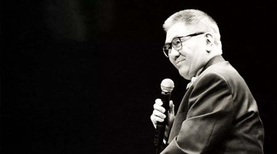 张国荣碾压陈百强,陈百强在张国荣地位