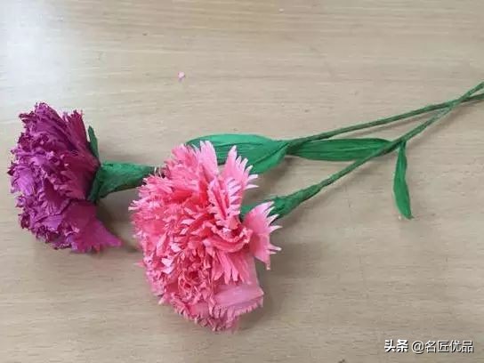 母亲节手工康乃馨简单又漂亮,母亲节适合给妈妈做的康乃馨手工
