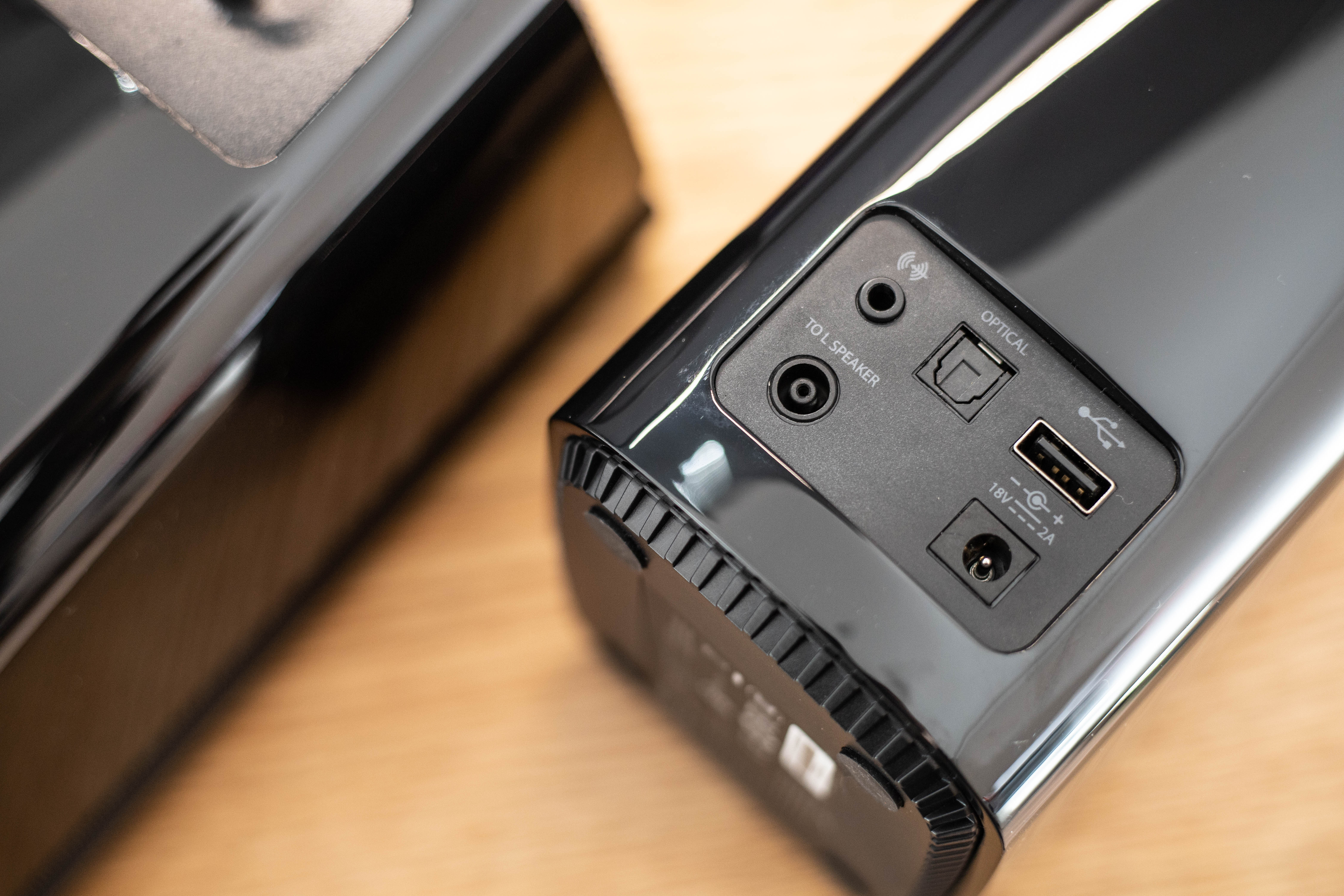 创新T100音箱,创新音箱t20和t100