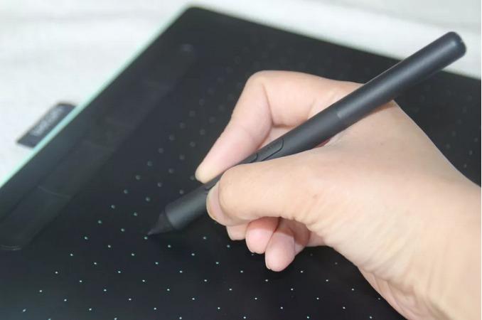 板绘先学什么画风,板绘转手绘难吗