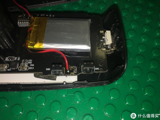 行车记录仪时间老是复位怎么回事,行车记录仪如何自己换电池