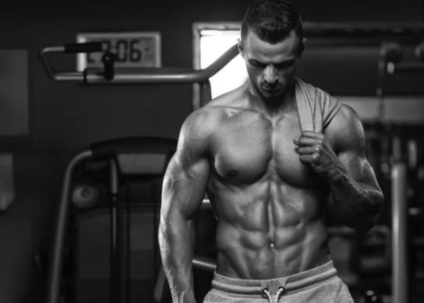 腹肌不对称可以用哪几个健体动作,一个动作让你的腹肌更明显