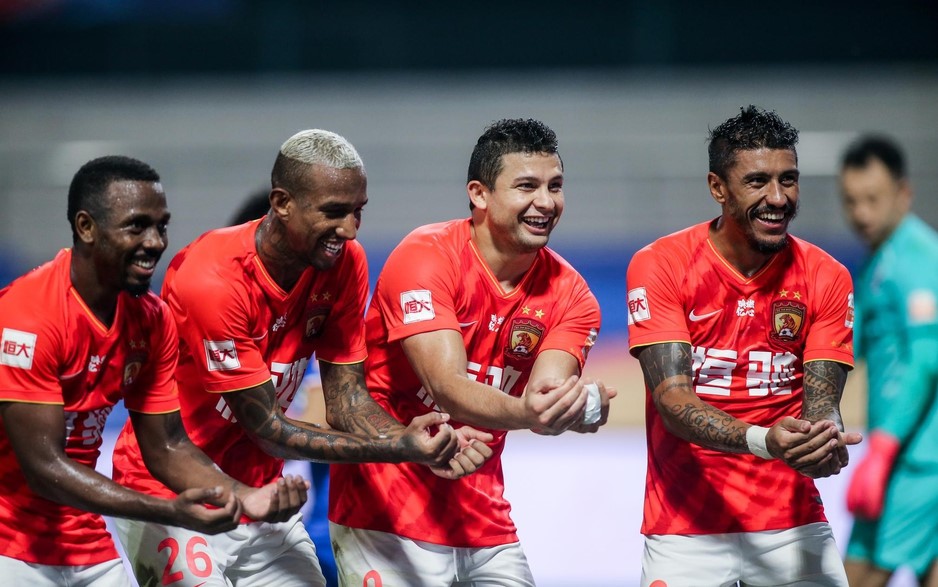 不止足球领跑，恒大地产7折售房，率先打响“金九银十”攻坚战