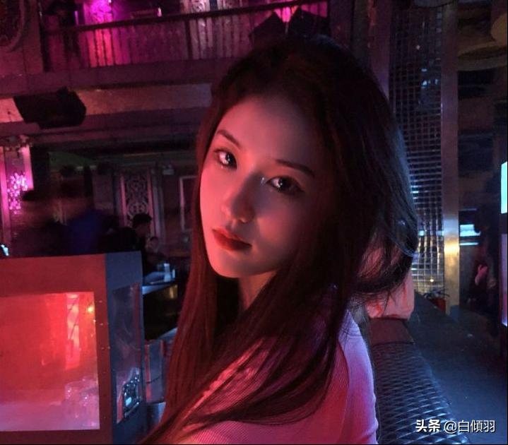 你们脸上两边的斑都是怎么去掉的,你们脸上痘印怎么去掉的