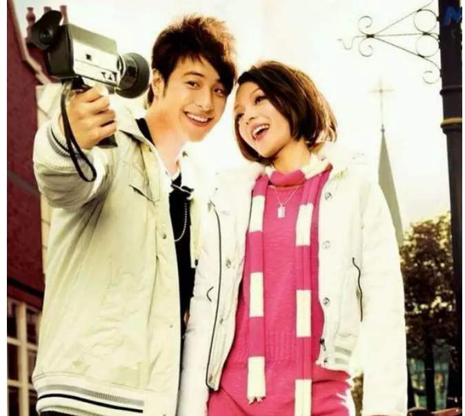 潘玮柏官宣结婚有什么感想,潘玮柏否认结婚谢谢大家关心