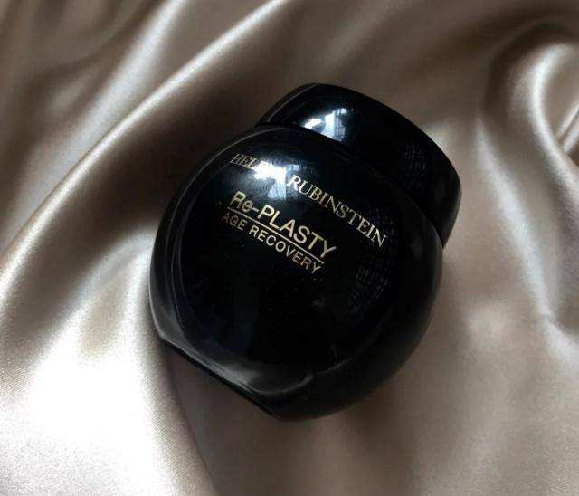 赫莲娜4大贵妇面霜测评,赫莲娜新款绿宝瓶面霜