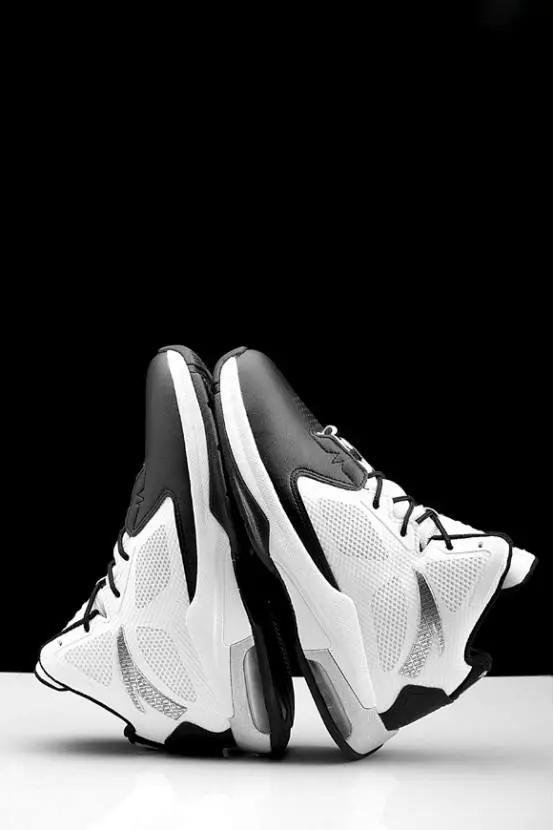 狼王加内特穿过的球鞋,球鞋加内特