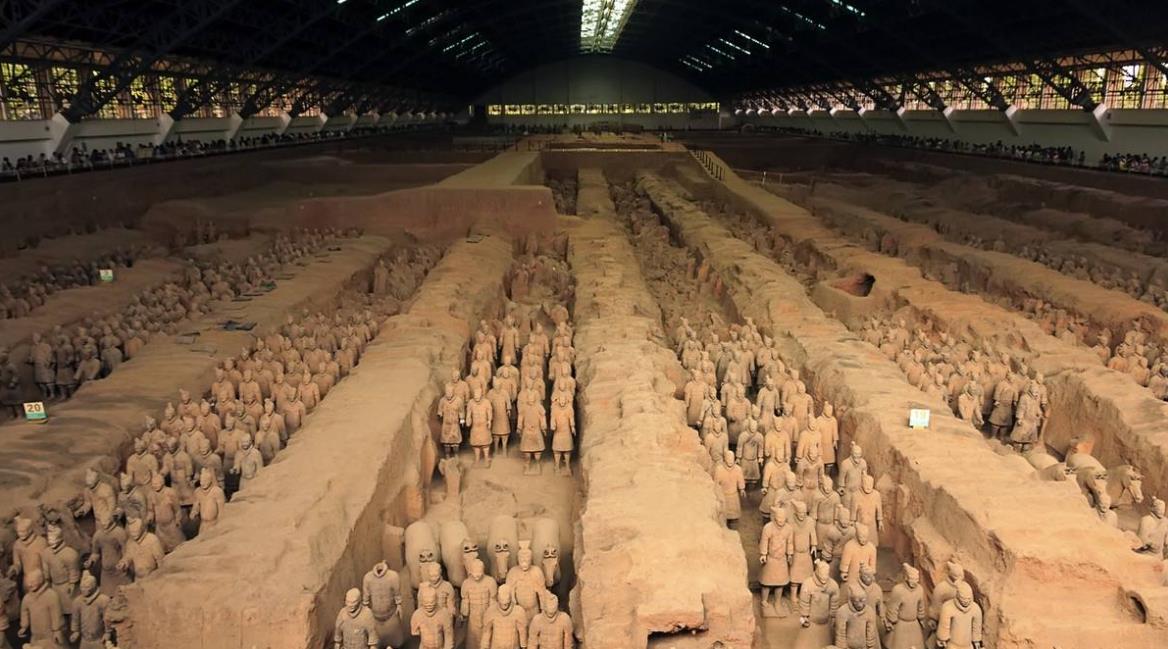 兵马俑的紫色至今是个谜,兵马俑身上的紫色是怎么来的