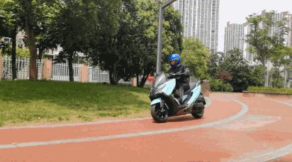 夏季骑行服选网眼的还是紧身的,夏季网眼骑行服推荐