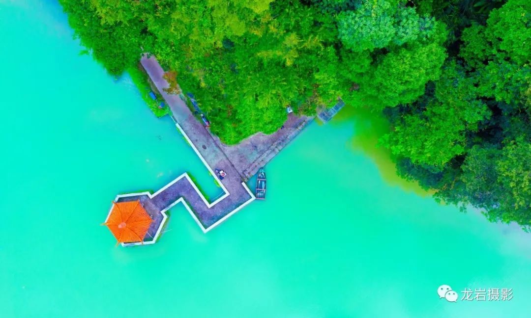 @龙岩人，让我们跟随无人机，一起飞跃闽西