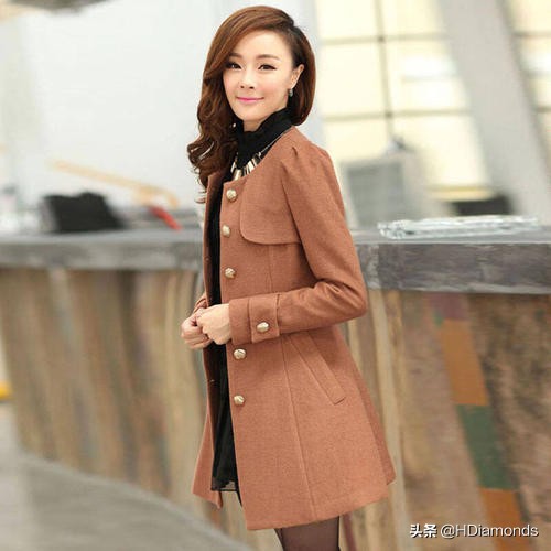 有肚腩该怎么穿衣服,小肚腩突出怎么穿衣搭配