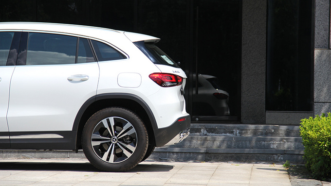 奔驰gla200百公里加速,2016奔驰gla200动力测评