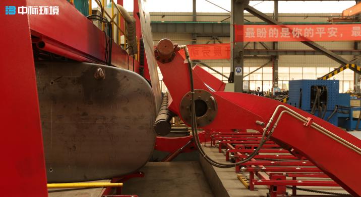 哪里生产洒水车罐体,洒水车罐体制作厂家