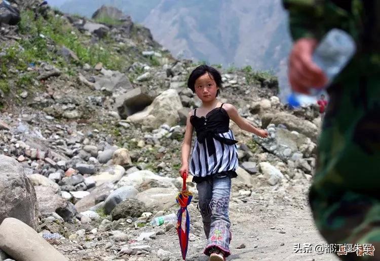汶川地震十二周年：100张记录汶川地震的照片