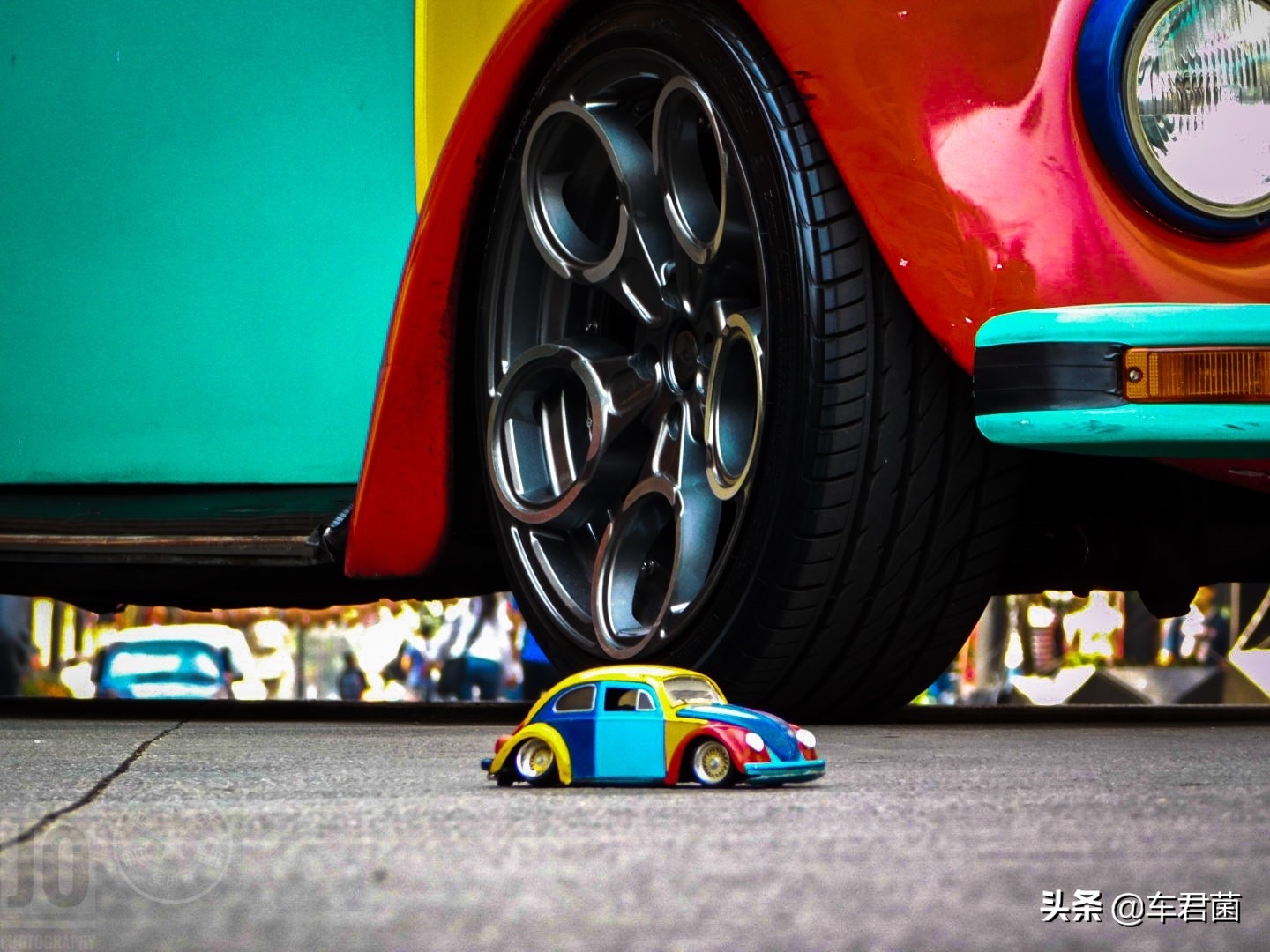 甲壳虫敞篷五颜六色,五颜六色的婚车甲壳虫