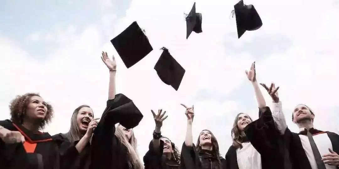 印度电影嗝嗝老师经典语录,印度电影嗝嗝老师是谁扮演的