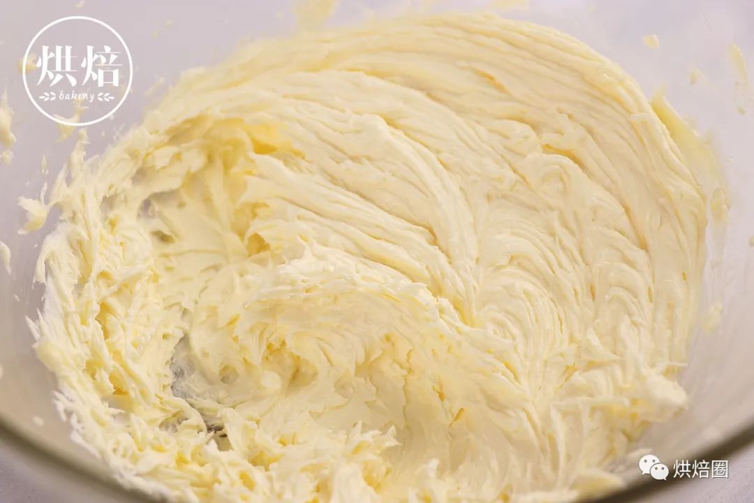 凤梨酥酸甜可口,凤梨酥馅炒成凤梨糖了