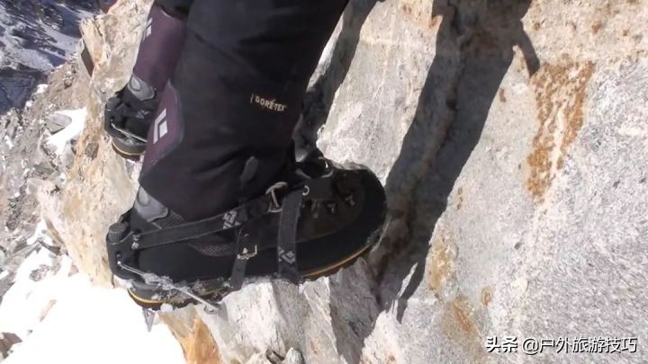 记得《攀登者》相机丢了的事吗？摄影在户外探险发展中的简史