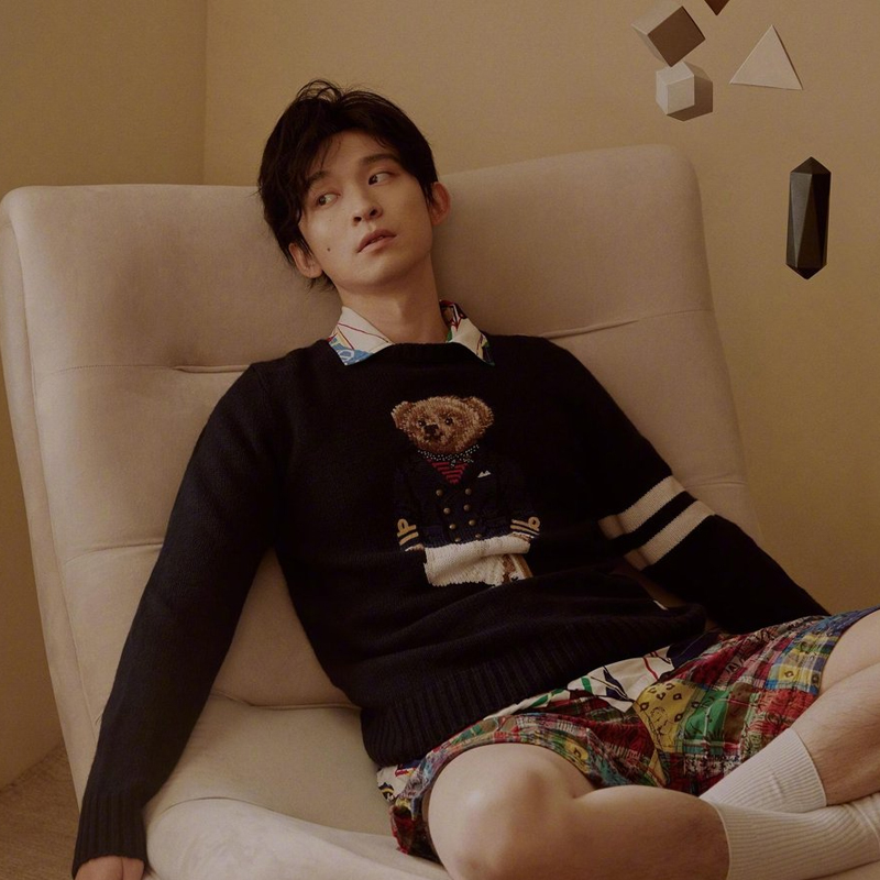 董子健庆生视频,董子健为孙怡庆生