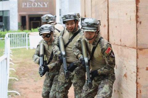 深圳大鹏真人cs野战,大鹏同学短视频靠谱吗