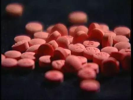 别碰它韩语,别碰它英文歌