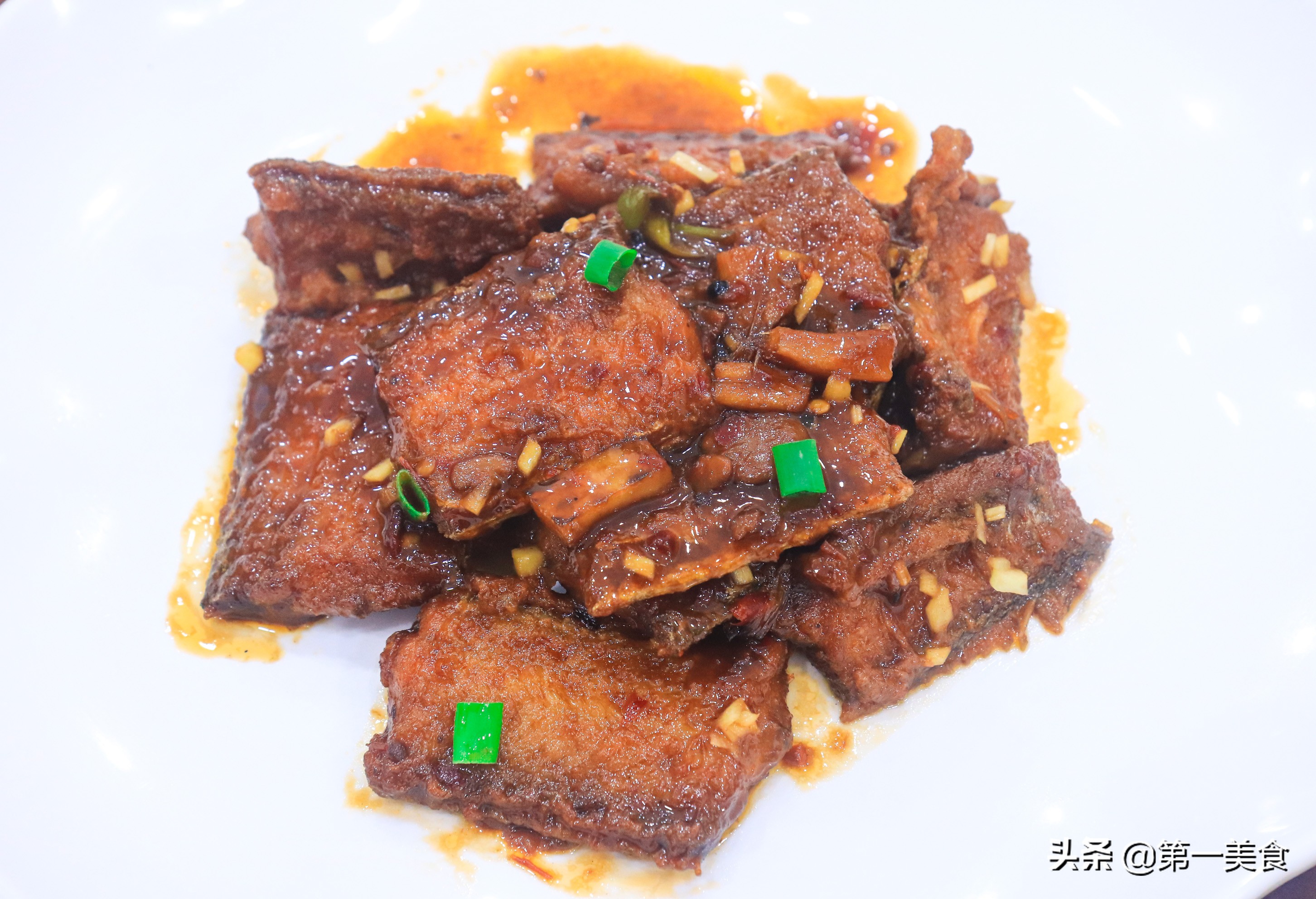 带鱼怎么做最好吃家庭做法,带鱼怎么做好吃简单视频