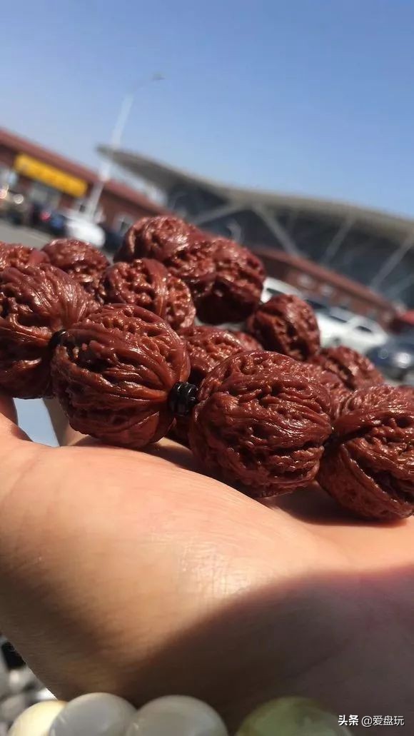 只需一招,手串玩1年,就很漂亮