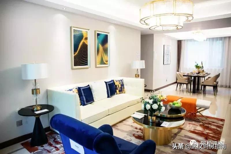 大光谷蔡甸,南京河西cbd和武汉光谷cbd