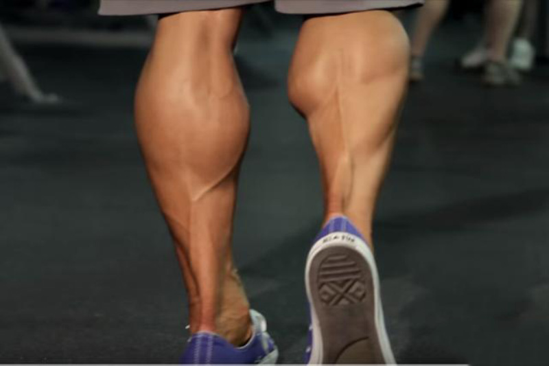 跑步一年脚为什么会变大,跑步小腿变粗了怎么细下来