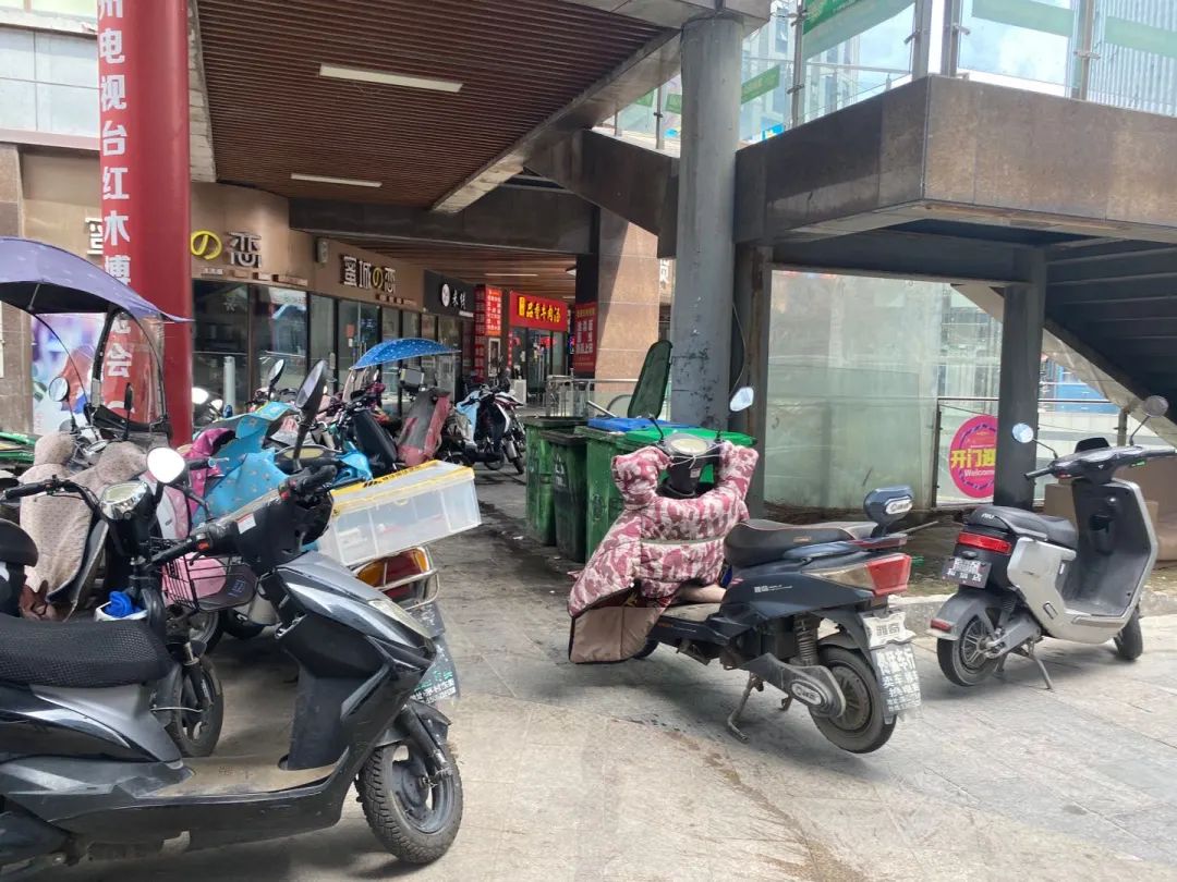 泪崩!徐州又一商业关门歇业!48套商铺1156万甩卖