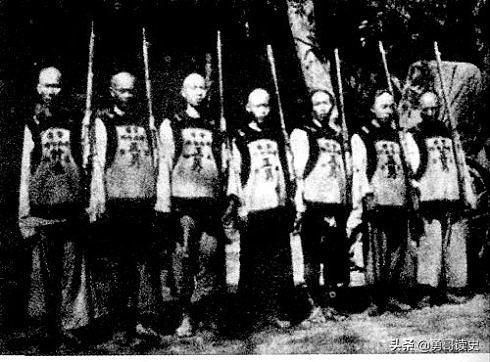 曾国藩被排挤是怎么做的,曾国藩当京官举报被排挤