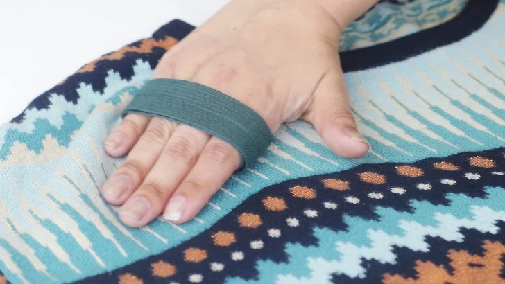 轻松除掉衣服小毛球,妙招去衣服上毛球