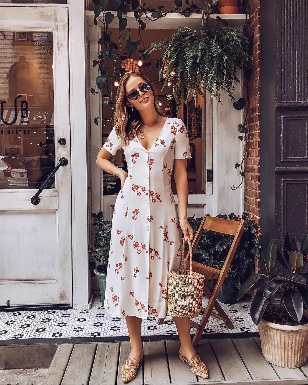 夏天出游穿碎花裙好看吗,春夏出游仙女碎花裙