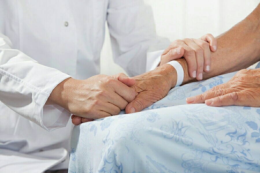 肺癌咯血保守治疗,老人肺癌中药保守治疗