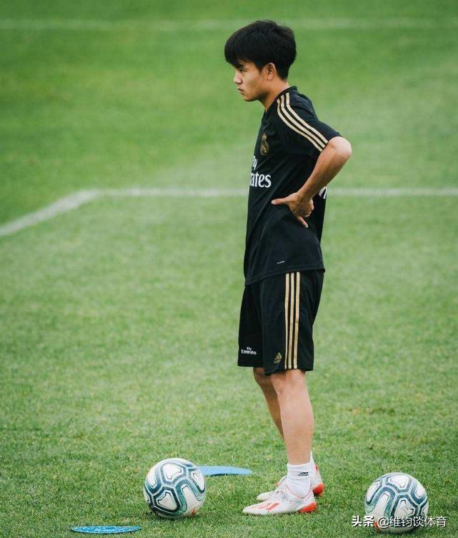 巴黎圣日耳曼俱乐部引援,巴黎圣日耳曼俱乐部球员