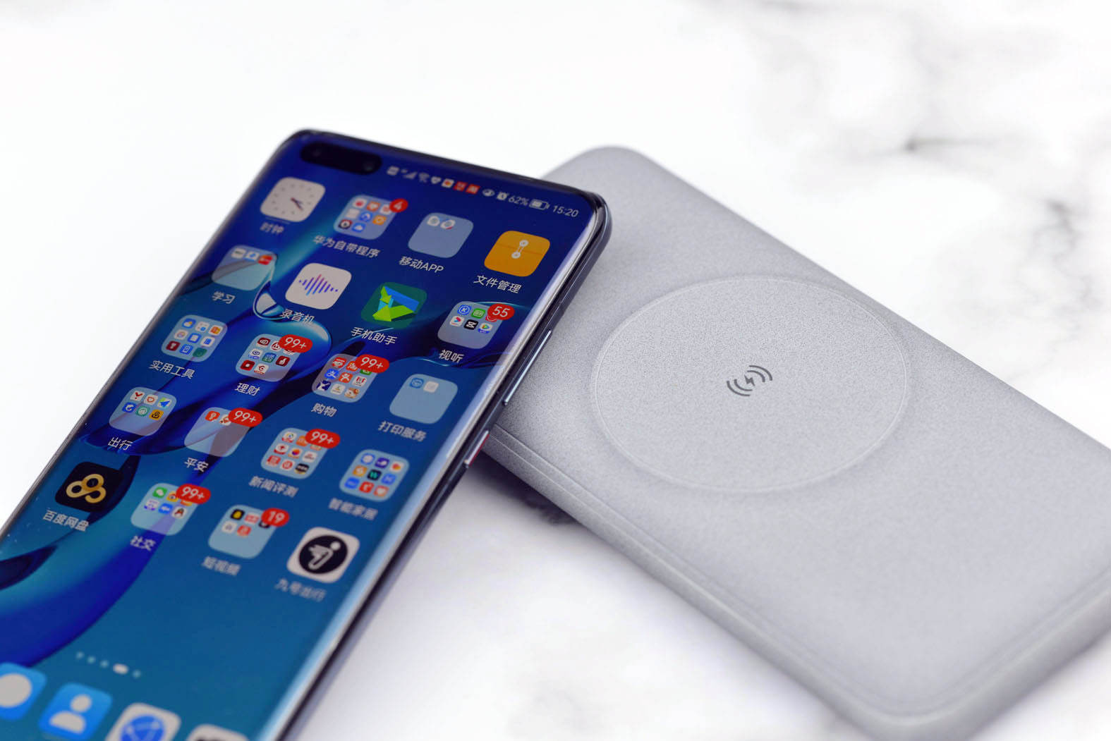 充电宝轻巧好携带,充电宝什么样的容量大