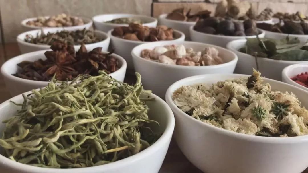 川渝香辣跷脚牛肉,川菜跷脚牛肉制作过程