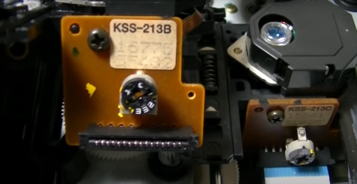 KENWOODDPF-7002CD机不读盘维修，掌握拆机步骤和更换光头的方法