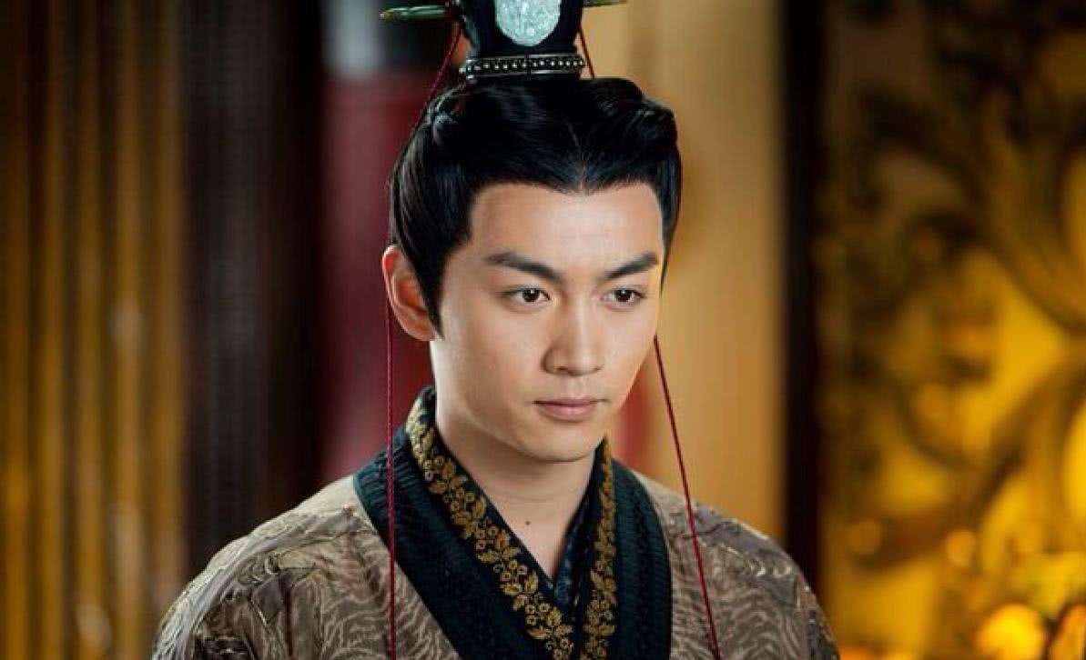 杨国忠怎么当上宰相的,杨国忠这个宰相怎么混上去的