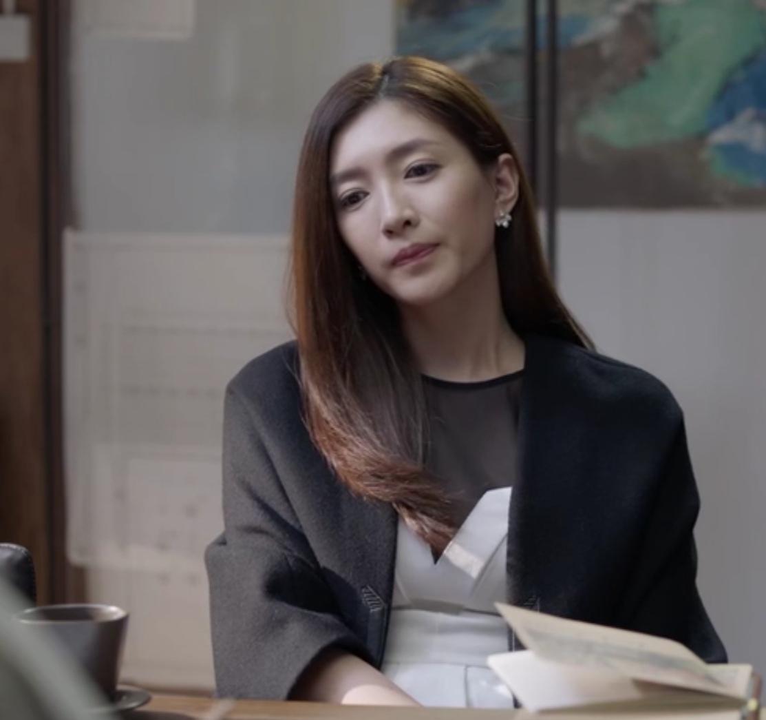 被赵薇嫌弃太老土的明星,曾被赵薇嫌弃的江疏影