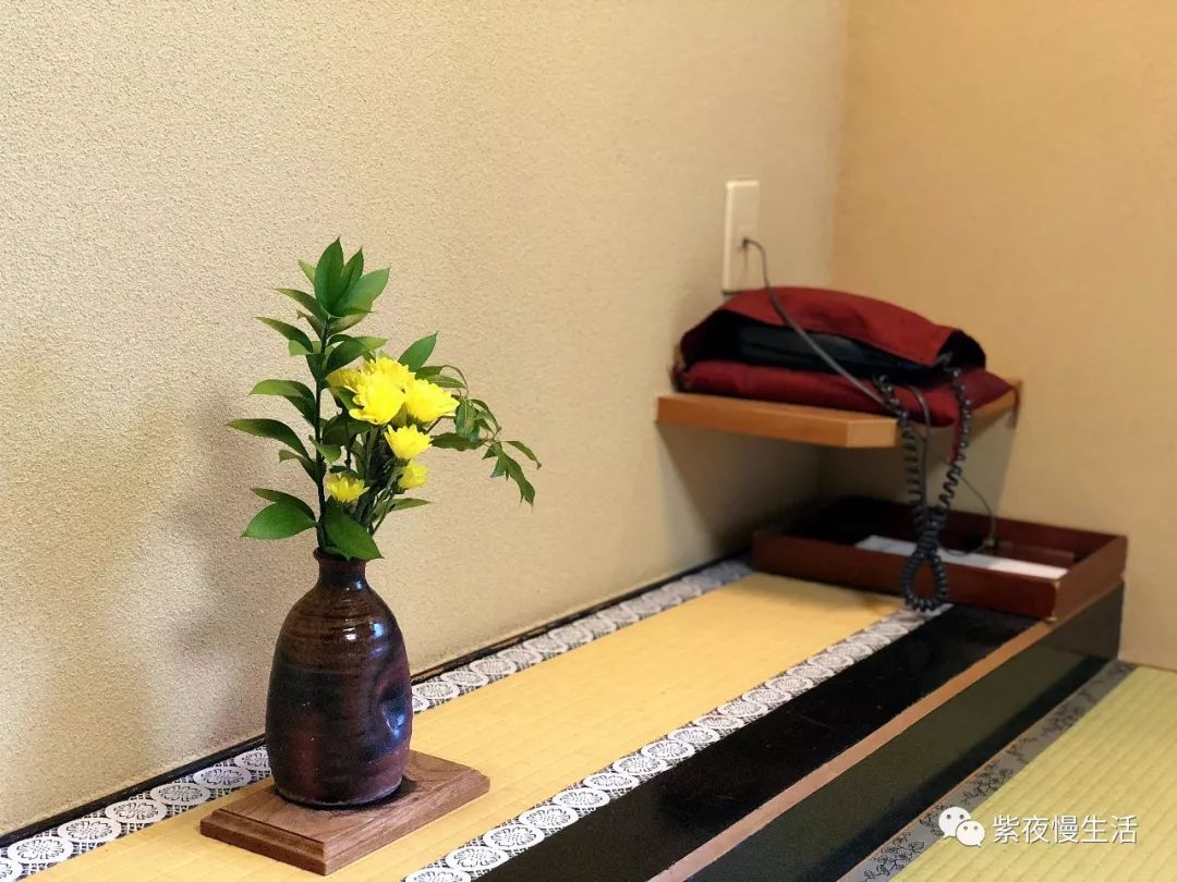 未见富士，幸运依在-秀峰阁湖月